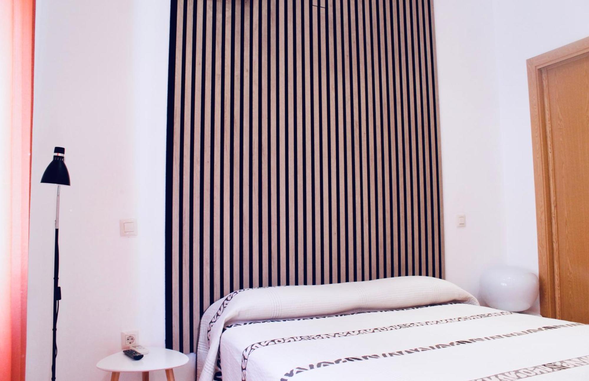 Hostal Restaurante Bustos Villarrubio 外观 照片